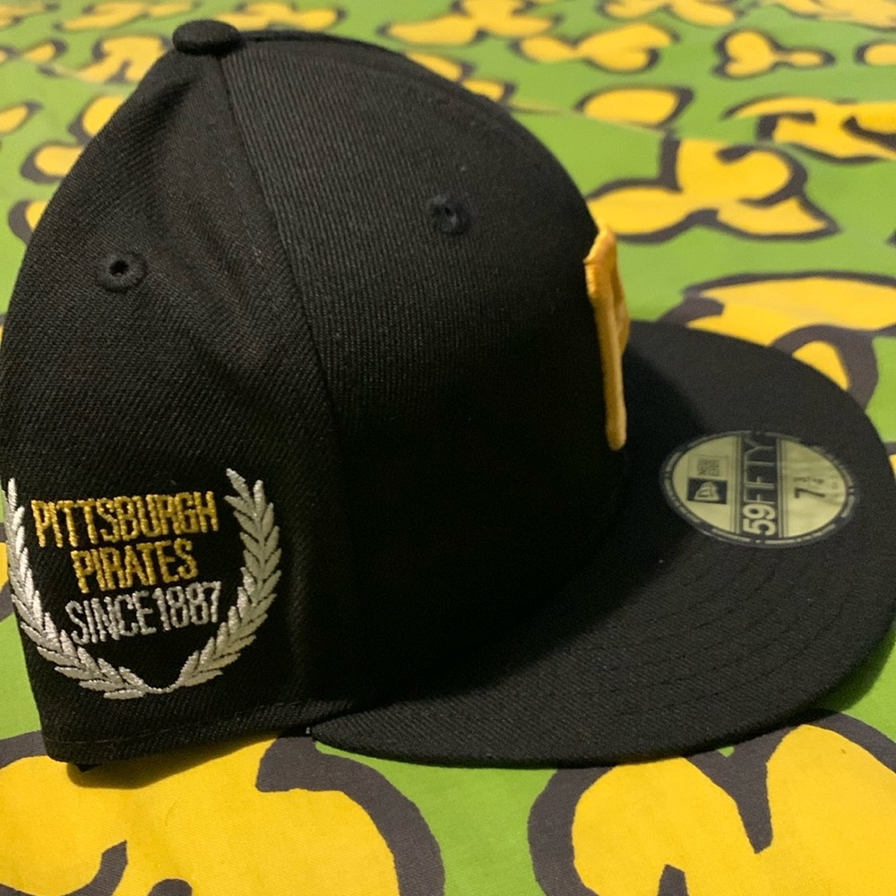 I’m selling a new pirates cap, new era $25